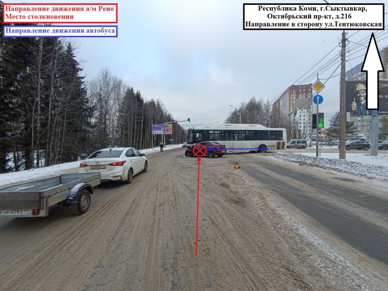 В Сыктывкаре водитель на Renault Logan подрезал пассажирский автобус 