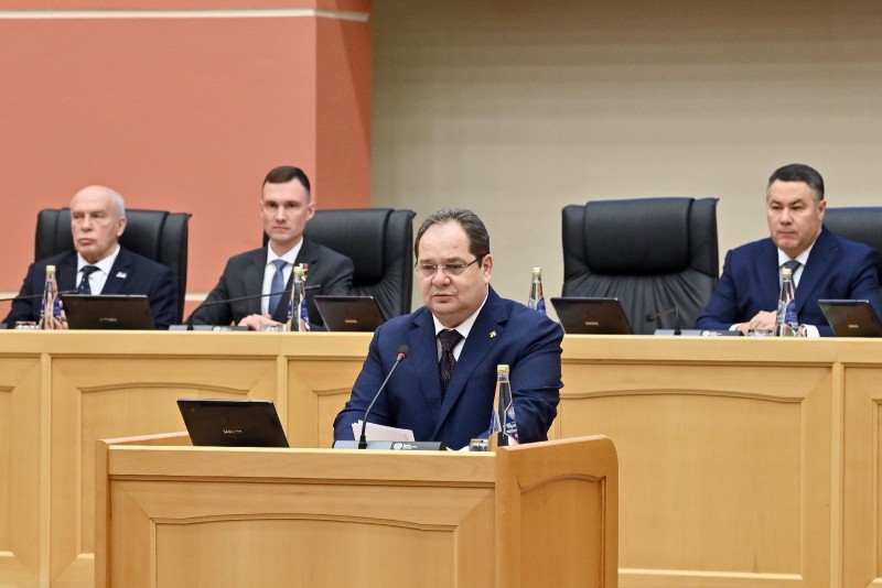 Ростислав Гольдштейн поставил задачу Правительству Коми - усилить контроль и увеличить эффективность использования финансовых ресурсов