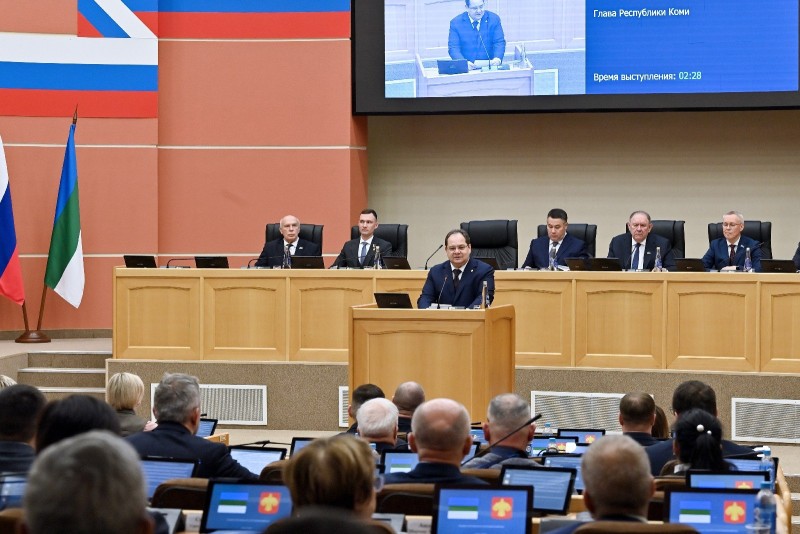 В Коми в 2026 году объем дорожного фонда составит 11,7 млрд рублей - Ростислав Гольдштейн