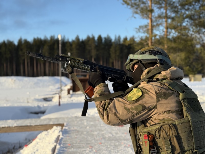 В Коми росгвардейцы повышают навыки борьбы с беспилотниками