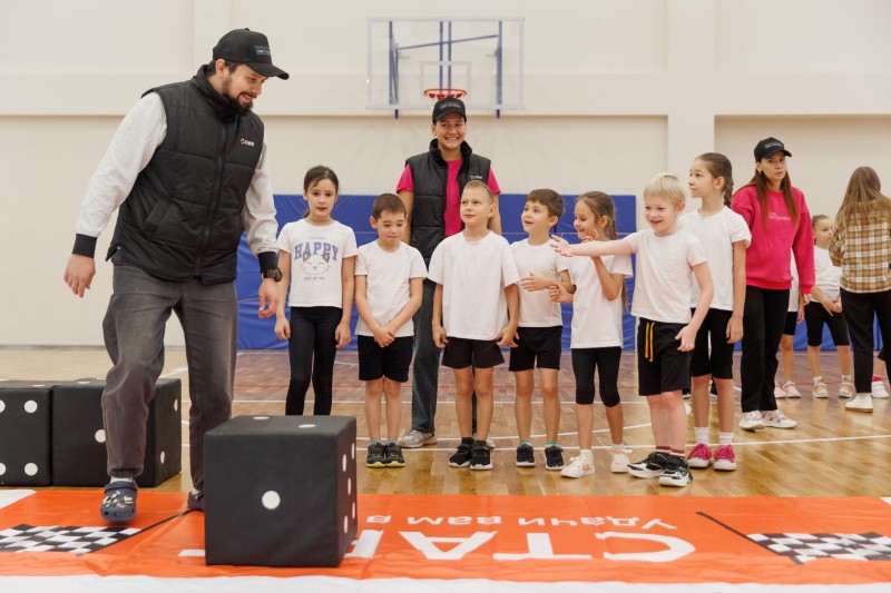 Сыктывкарский ЛПК провел уроки по безопасности для первоклассников Эжвы