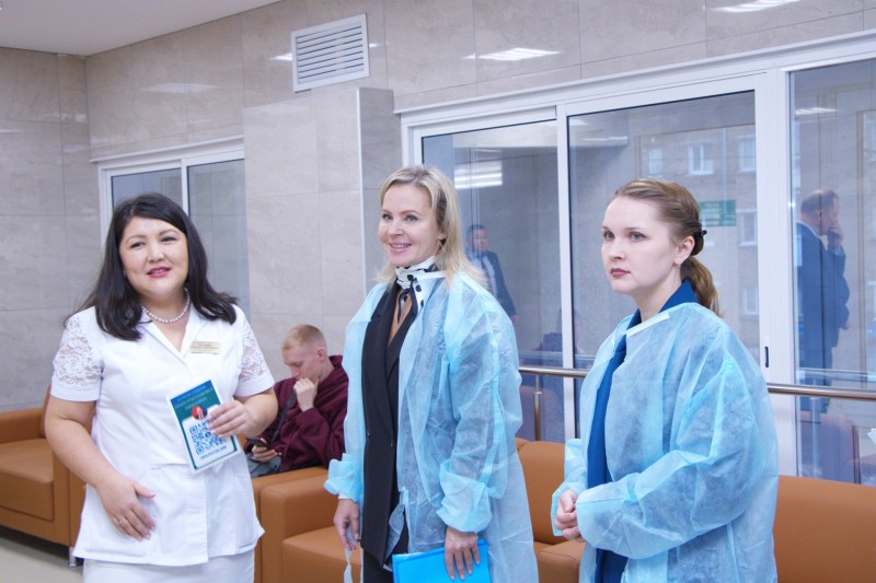 В Сыктывкаре "партийный десант" оценил готовность женской консультации