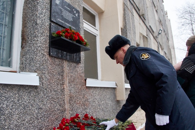 В День героев Отечества в УФСИН открыли мемориальную доску в память о работниках УИС Коми, павших в военных конфликтах
