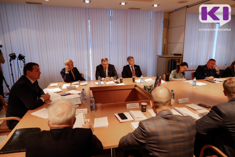 В Коми продлят выплаты для одиноких и неработающих родителей, ухаживающих за детьми-инвалидами