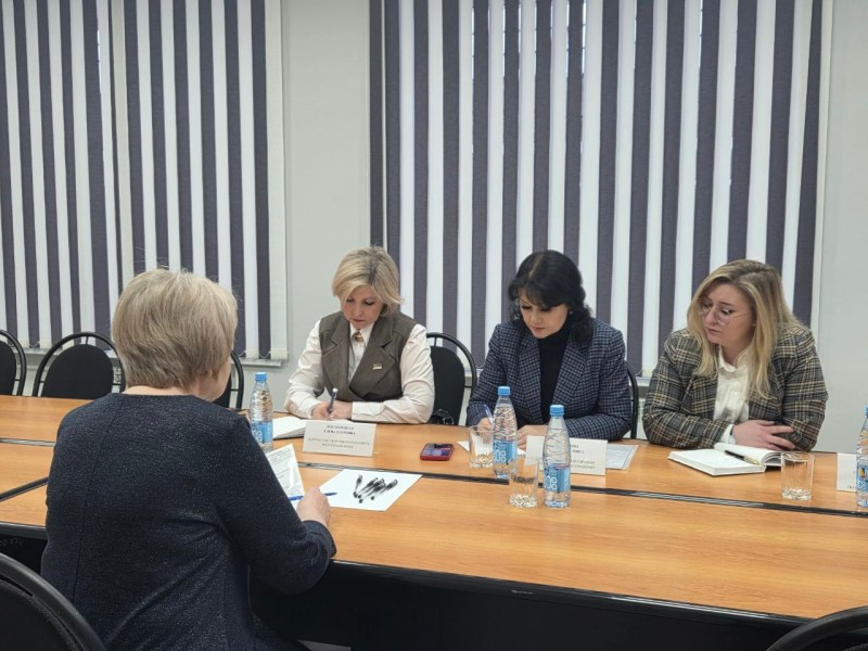 Уполномоченный по правам человека в Коми Вера Железцова провела личный прием в Печоре по вопросам, связанным с СВО