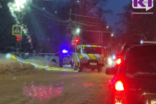 ДТП в Сыктывкаре: водитель УАЗа сбил ребёнка на пешеходном переходе