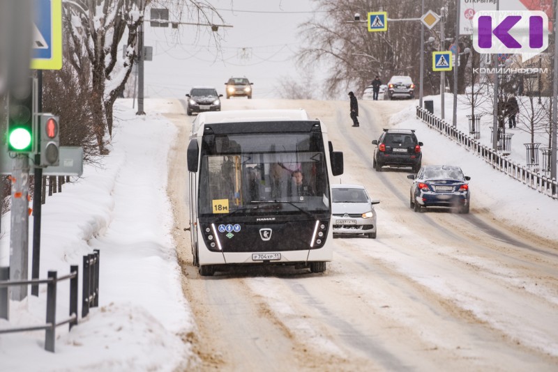 В новогоднюю ночь в Сыктывкаре три маршрута будут работать бесплатно