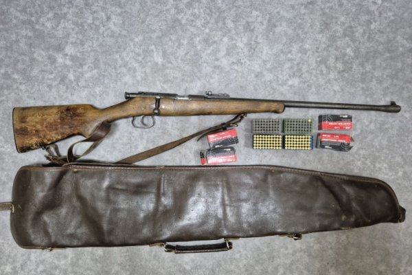 В Удорском районе возбуждено уголовное дело о покушении на сбыт оружия