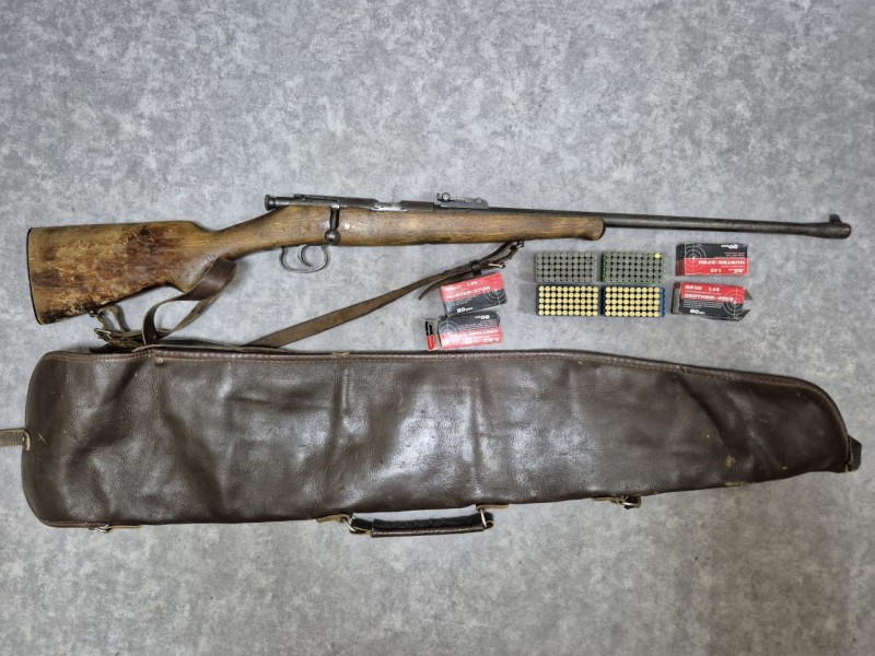 В Удорском районе возбуждено уголовное дело о покушении на сбыт оружия