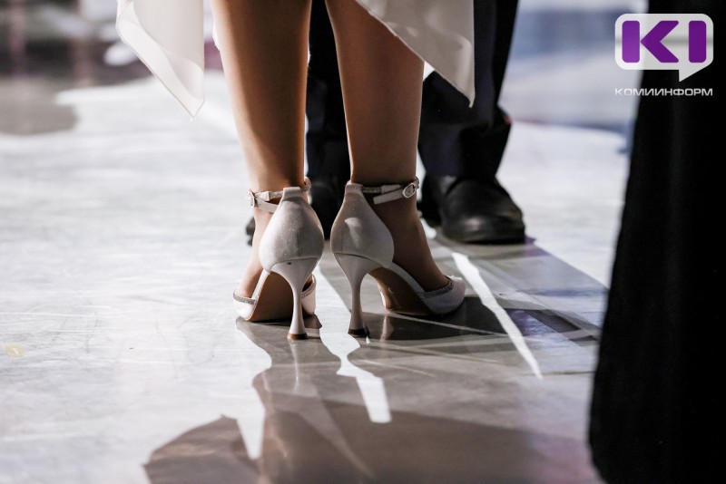 В Академическом театре оперы и балета Коми прошел IV Кадетский бал