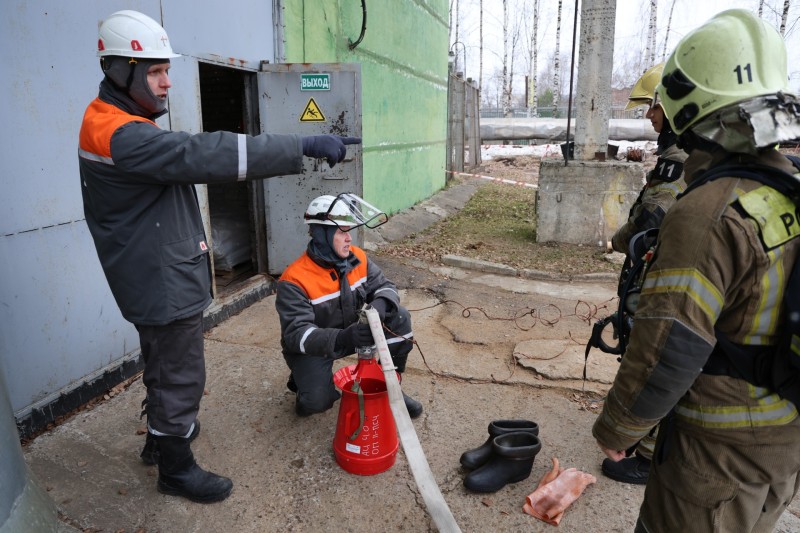 Энергетики Сыктывкарских тепловых сетей приняли участие в противопожарной тренировке

