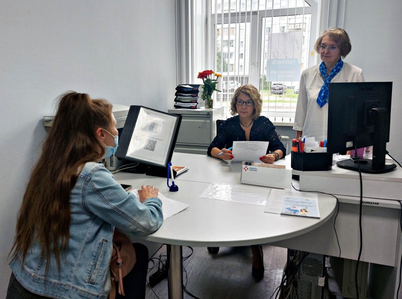 В Коми впервые разработали портрет клиента "Уволенный по сокращению": возраст 48 лет, высшее образование и страх в отношении будущего

