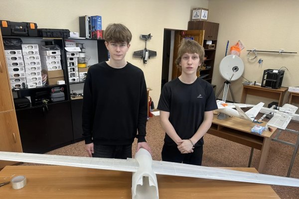 Студенты и школьники УГТУ создают БПЛА с радиусом 100 км и 