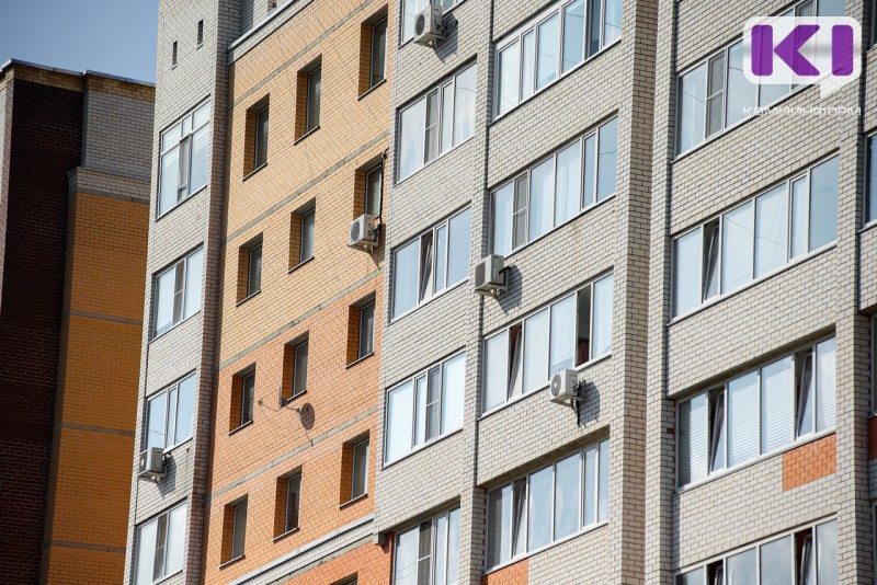 Житель Сыктывдина судится с соседом из‑за установленного кондиционера