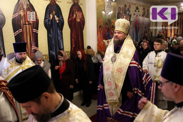 В храмах Коми проходят Рождественские службы