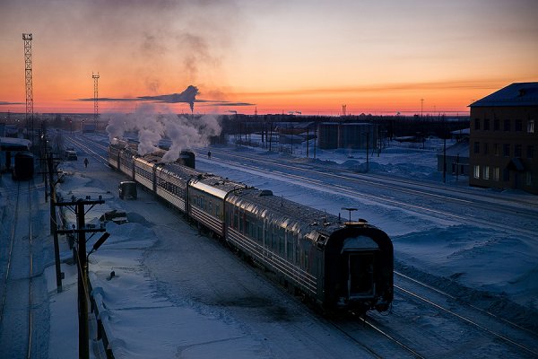 Печорская транспортная полиция проводит проверку по факту гибели женщины под поездом 