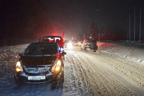 Под Ухтой в двойном столкновении машин пострадали три человека