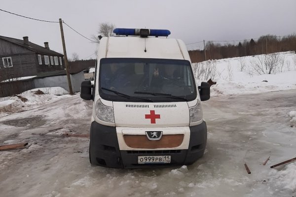 В Сыктывкаре застряла скорая помощь 