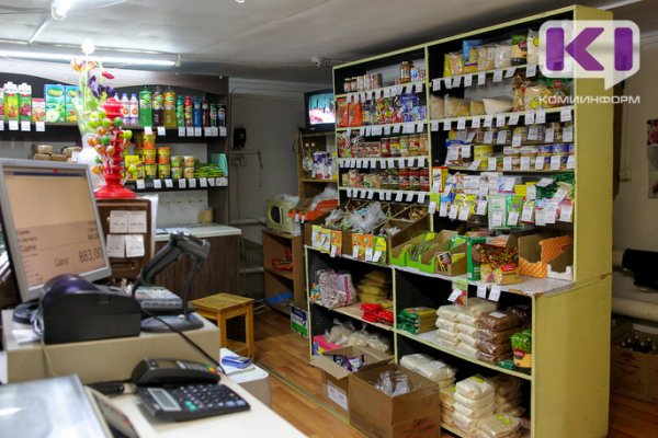 В Коми c завтрашнего дня будут открыты только продовольственные магазины и аптеки