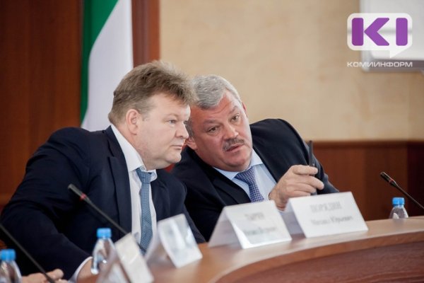 Экс-глава Коми Сергей Гапликов за год заработал почти 10 млн рублей