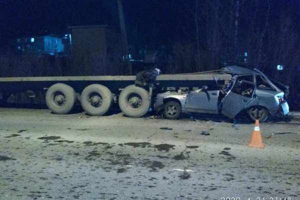 В Сыктывдинском районе водитель ВАЗ влетел под МАЗ