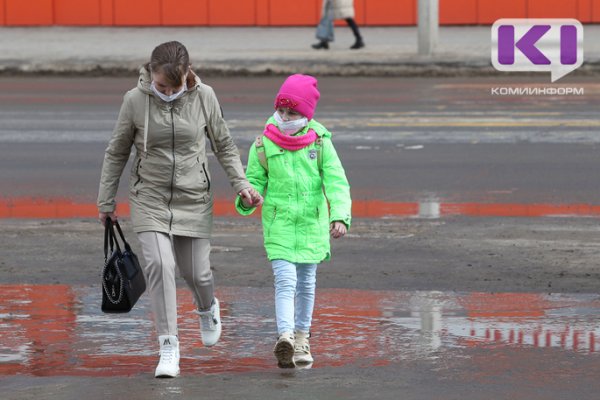 Еще 12 жителей Коми получили предупреждение о недопустимости разгуливать по улицам 