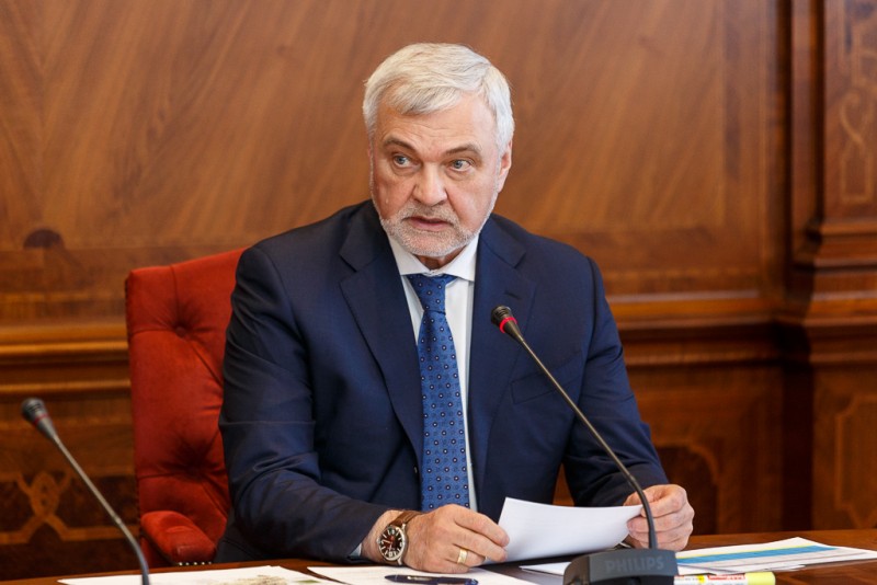 Владимир Уйба объяснил грядущий рост числа коронавирусных диагнозов в Коми