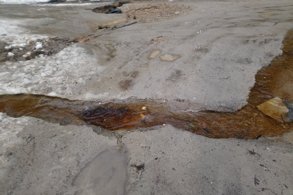 В Верхней Максаковке из-за засора трубы размыло дорогу