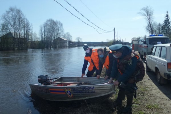 В Коми паводком подтоплено 100 придомовых территорий