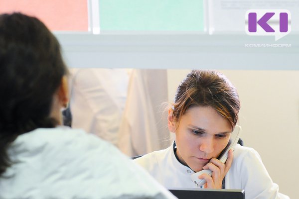 В Коми открыта круглосуточная горячая линия по выплатам медикам