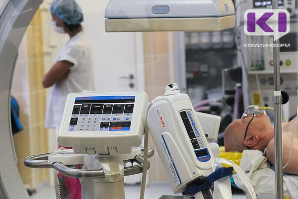 Владимир Уйба: мы трактуем постановления по выплатам противостоящим COVID-19 медикам в пользу медработников