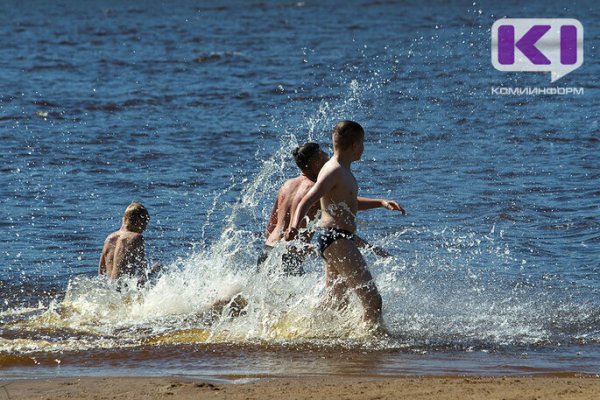 Режим самоизоляции не помешал сыктывкарцам открыть пляжный сезон