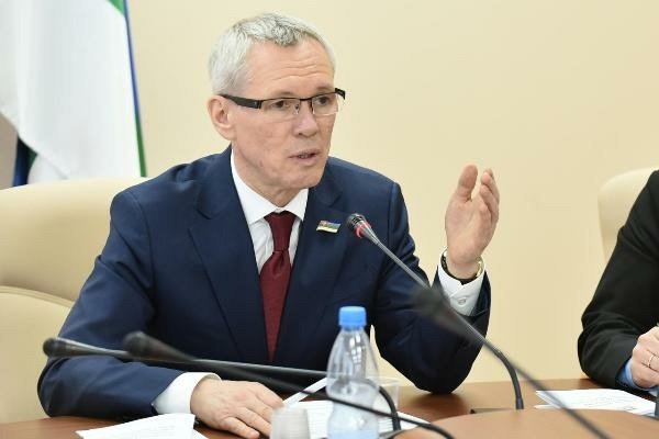 У сотрудников на 