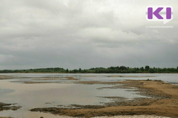 На Печоре в районе Усть-Кожвы ожидается понижение уровня воды до неблагоприятной отметки