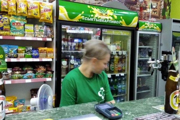 В Сыктывкаре вновь выявлены торговые точки, персонал которых игнорирует масочный режим