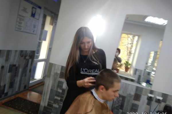 В Сыктывкаре продавцы, парикмахеры и водители автобусов продолжают нарушать масочный режим