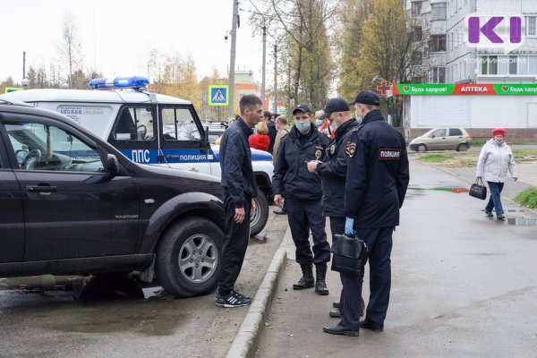 Полицейские и сотрудники администрации ловили в сыктывкарских магазинах людей без масок