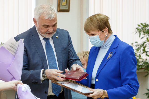 Лидер движения коренных женщин Коми Галина Князева удостоена награды 