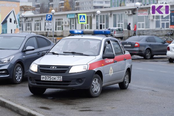 В Сыктывкаре росгвардейцы оперативно отработали вызовы из торгового центра и школы