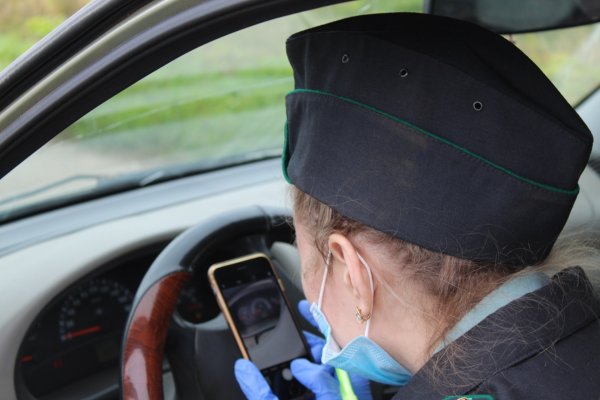 В Сыктывкаре приставы продали машину для погашения долга по алиментам 

