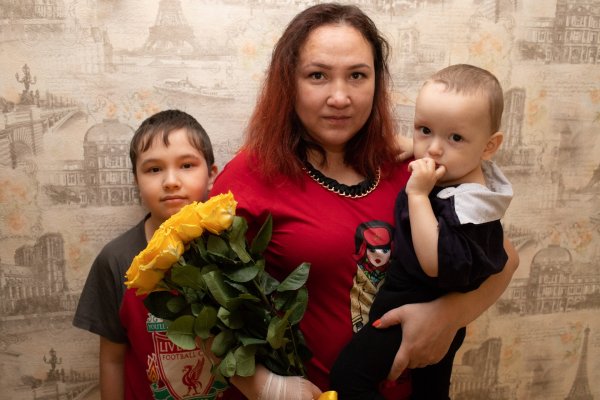 Благотворительный фонд имени Николая Семенюка помог сыктывкарке улучшить жилищные условия 