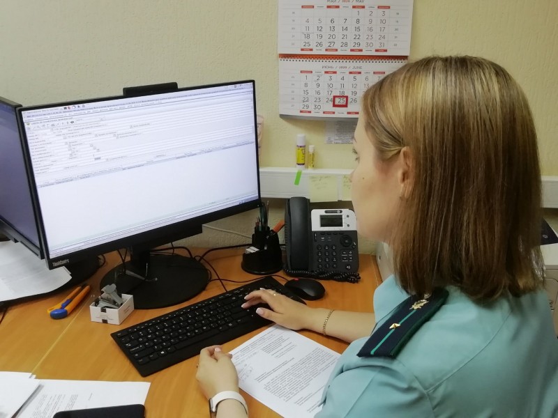 Приостановление действия водительских прав побудило должника из Коми расплатиться с потерпевшим  