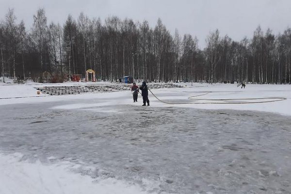 В Сыктывкаре откроют десять катков