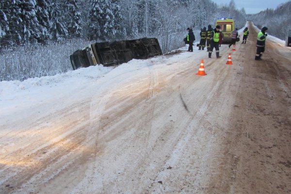 В Коми водитель перевернувшегося автобуса требовал с САТП №1 два млн рублей морального вреда