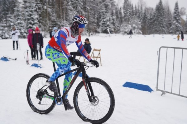 Полицейский из Сосногорска стал чемпионом России по зимнему триатлону