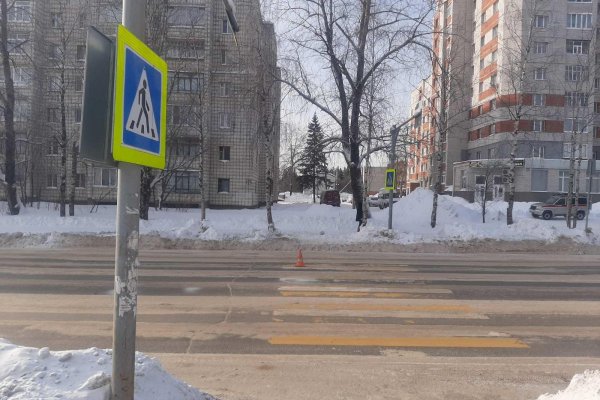 В Сыктывкаре девочка-подросток попала в больницу в результате ДТП