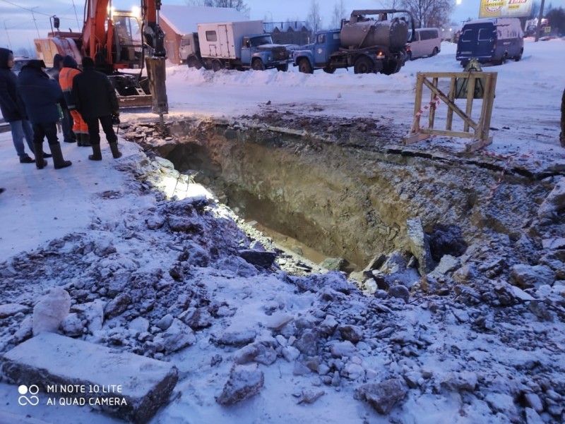 В сыктывкарской Орбите продолжаются аварийные работы