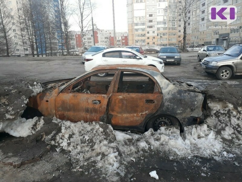 За сутки в Коми сгорели три автомобиля