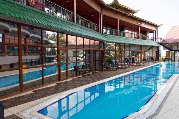 Цены на отдых в отелях России резко выросли