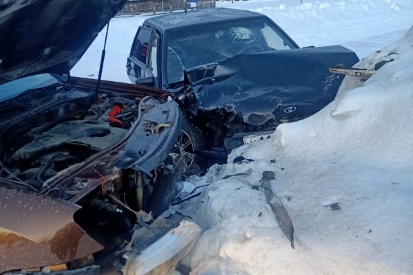 В Печоре во время столкновения автомобилей пострадали пять человек, трое из них - дети